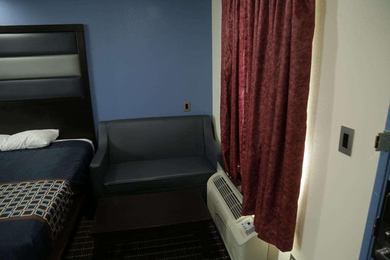 Theroff'S Motel Washington Exterior photo